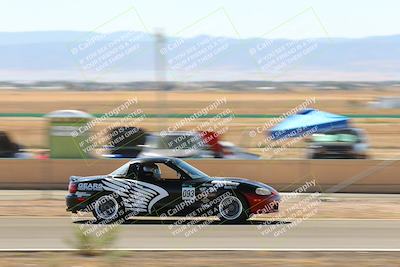 media/Oct-01-2022-Team Topak Racing (Sat) [[f860fb51be]]/2-Inter Low 2/session 2 turn 11/